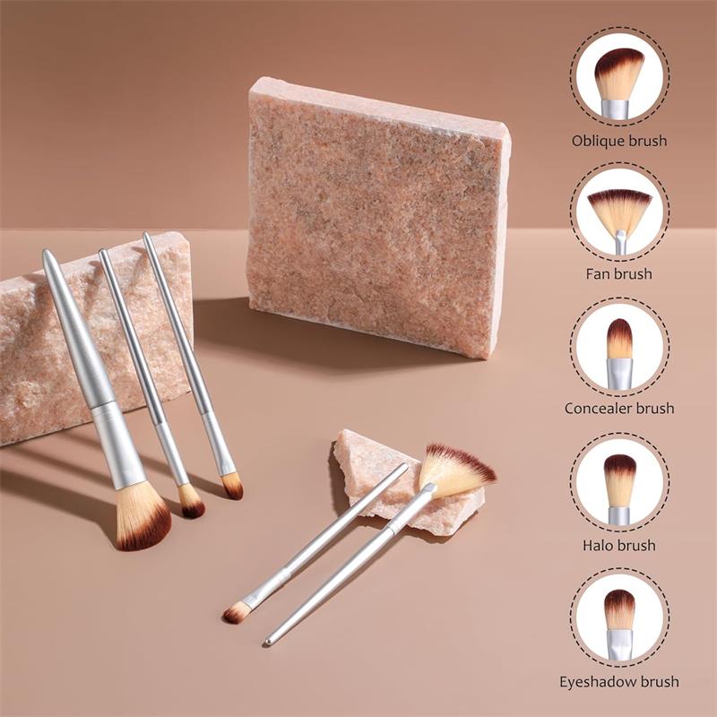 Luxurious Travel Makeup Brush Set - Enhance Your Beauty with 5 Pcs Silver Collection, Perfect for Makeup Enthusiasts and Beauty Care Lovers