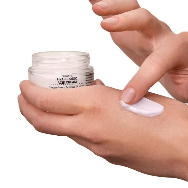 Derma Fix Hyaluronic Acid Cream.